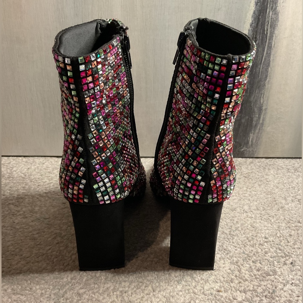 Wild Pair Ingrid Multi-Color Rhinestone Bling Ankle Booties - NIB - Size 8 - Picture 5 of 16